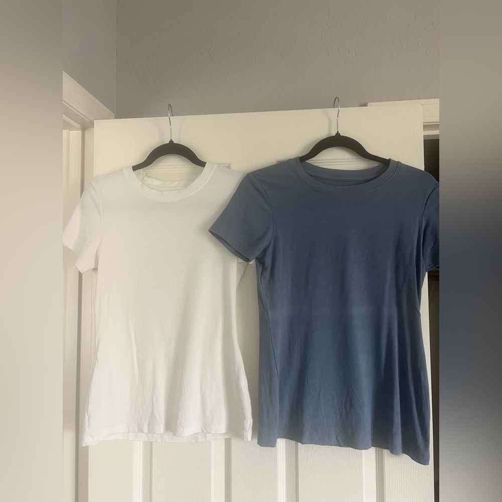 White and Blue Short Sleeve Tees Classic Style